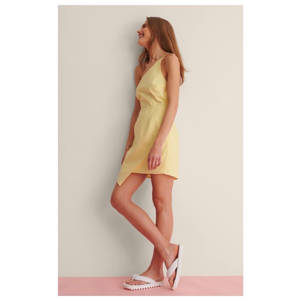 NA-KD Linen Yellow Mini Dress | Size 36 (US - Small) - Picture 5 of 16